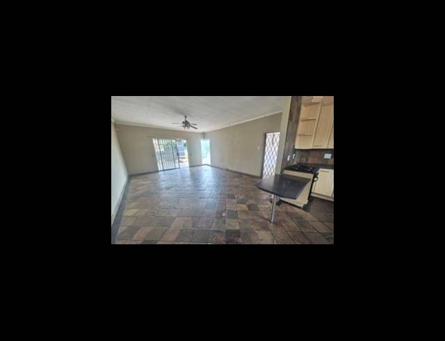 2 BEDROOM HOUSE FOR SALE IN BRAKPAN NORTH